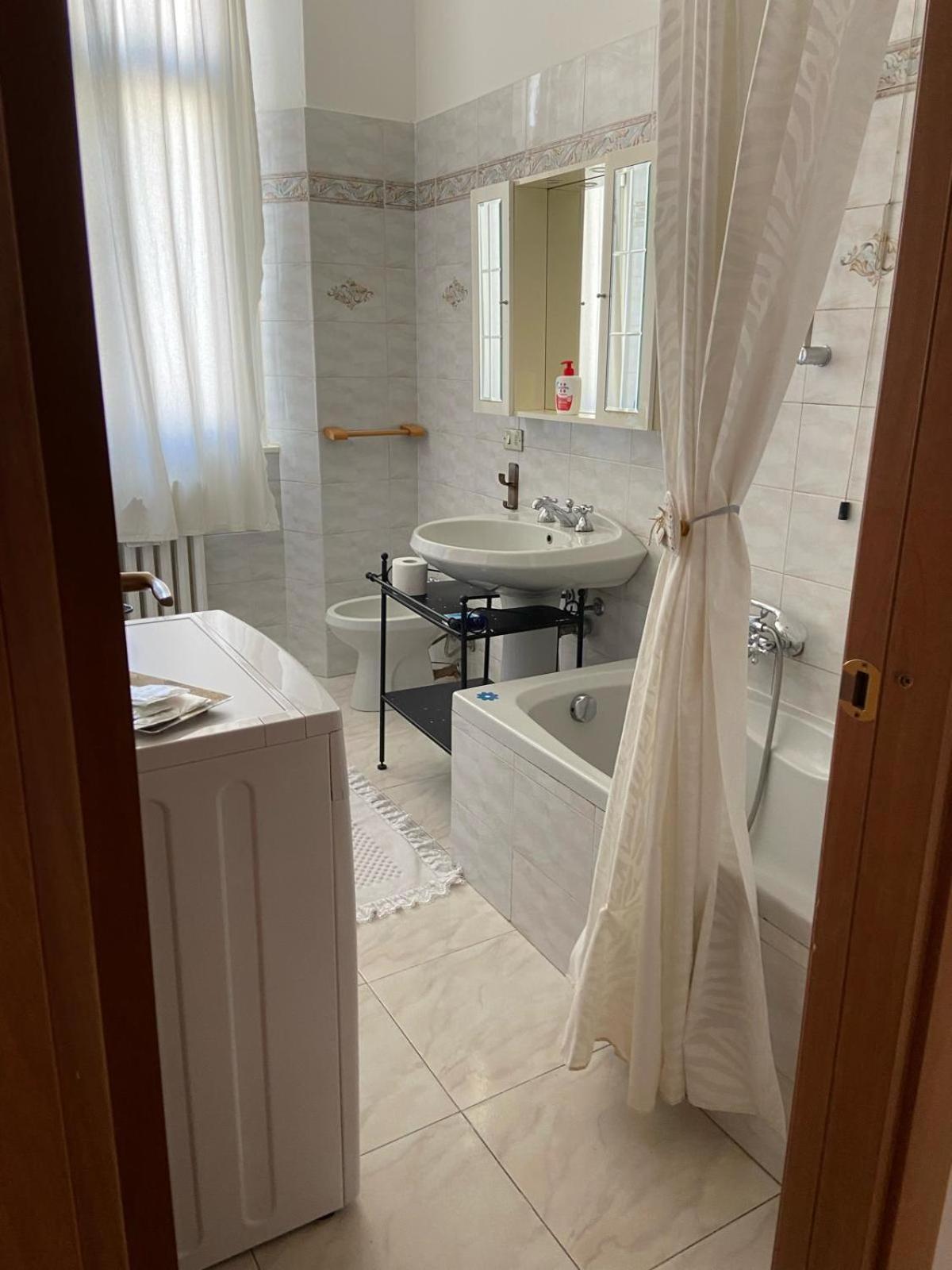 Apartment Duomo Bocconi Navigli Milano Eksteriør bilde